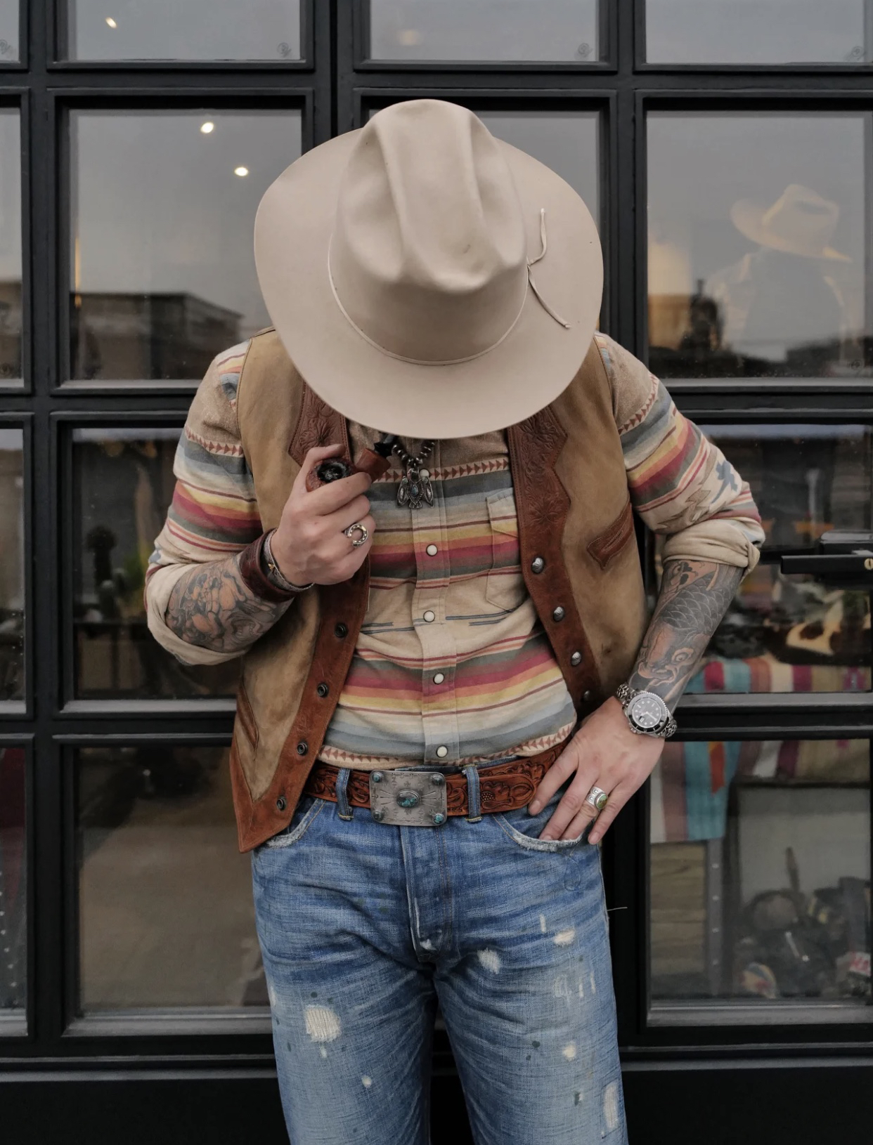 TRAD BAND 雕花腰带