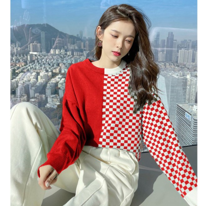 2024年秋冬新款韩版宽松棋盘格撞色针织衫圆领上衣克莱因蓝毛衣女
