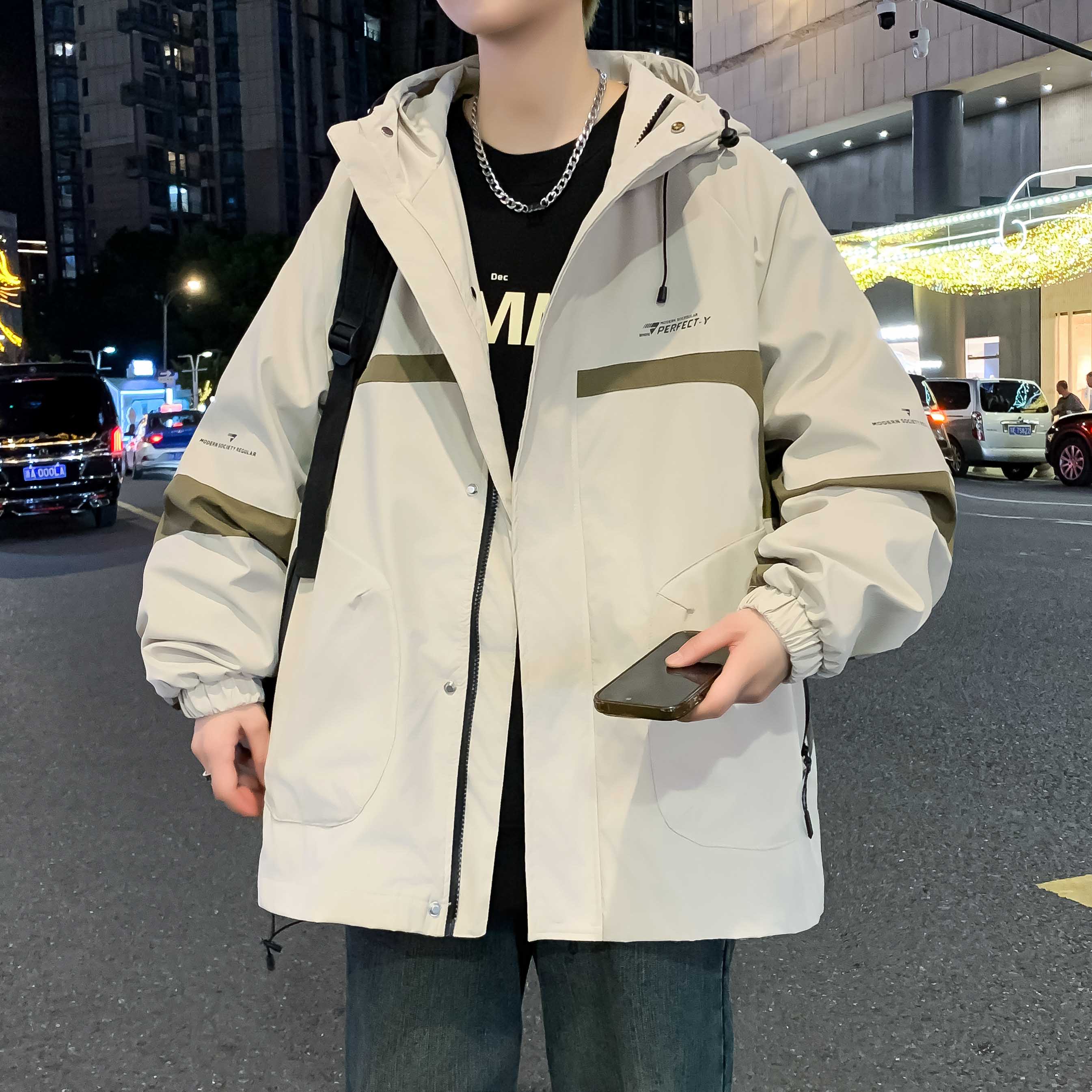 青少年男士连帽夹克2025秋季港风时尚潮流宽松百搭学生冲锋衣外套