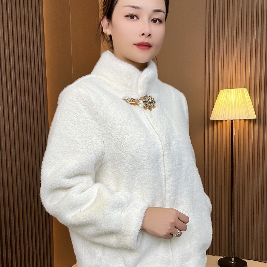 （主播推荐）女装设计师时尚气质减龄修身短款外套