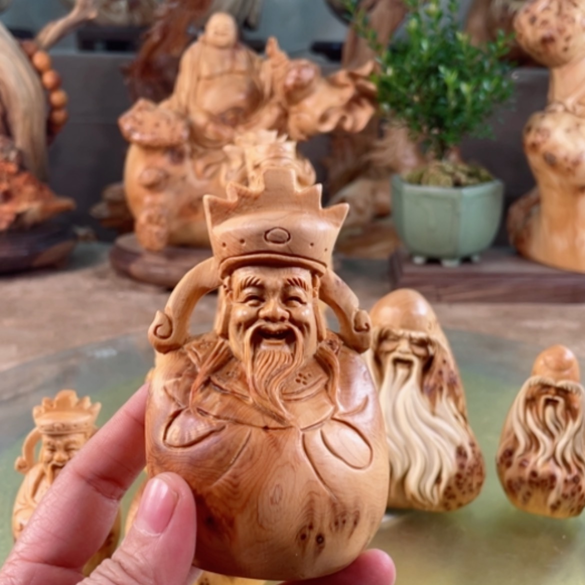 【闪购商品】崖柏根雕春**收