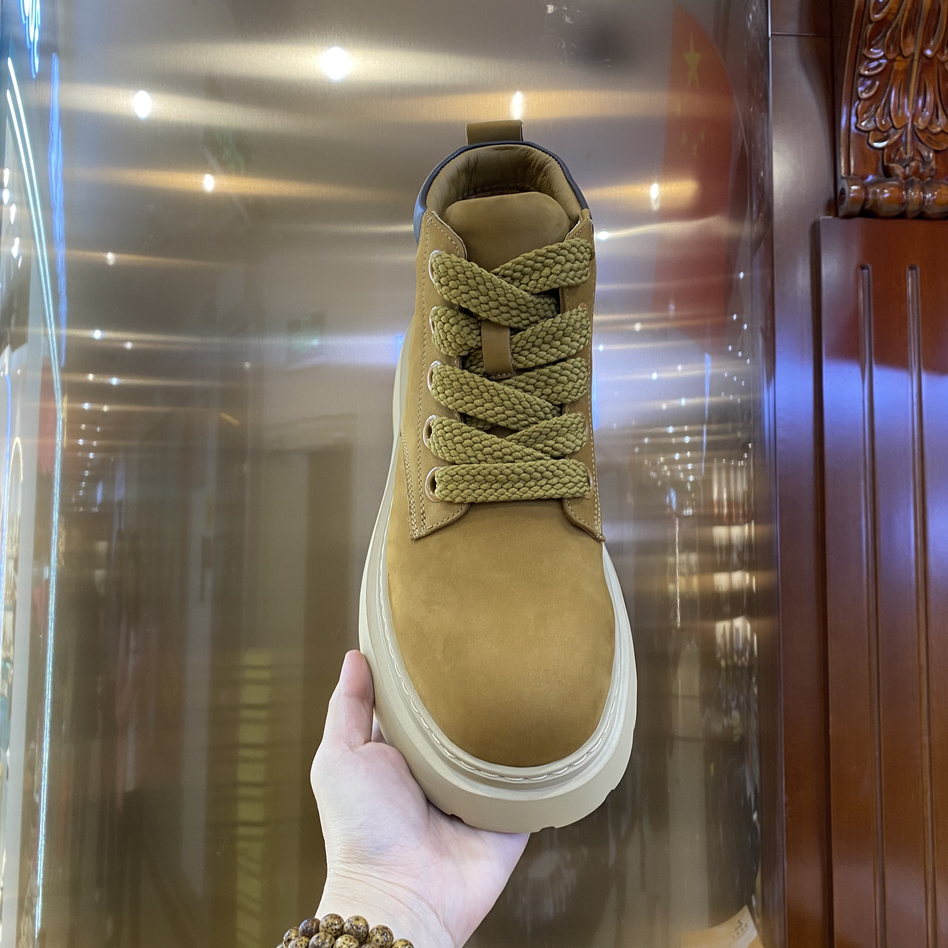 629-5冬季新款 男款时尚休闲厚底马丁靴舒适百搭