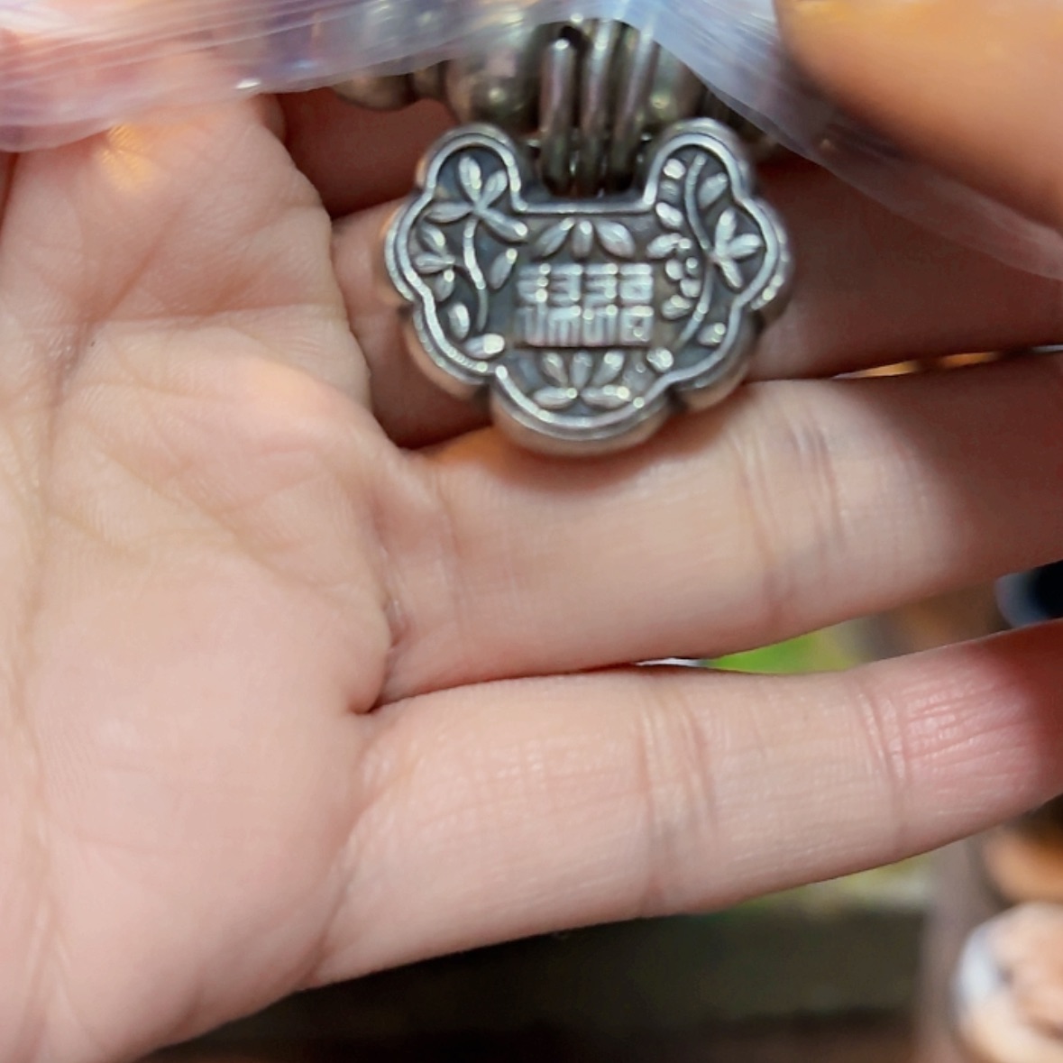 【闪购商品】服装织绣?***咪