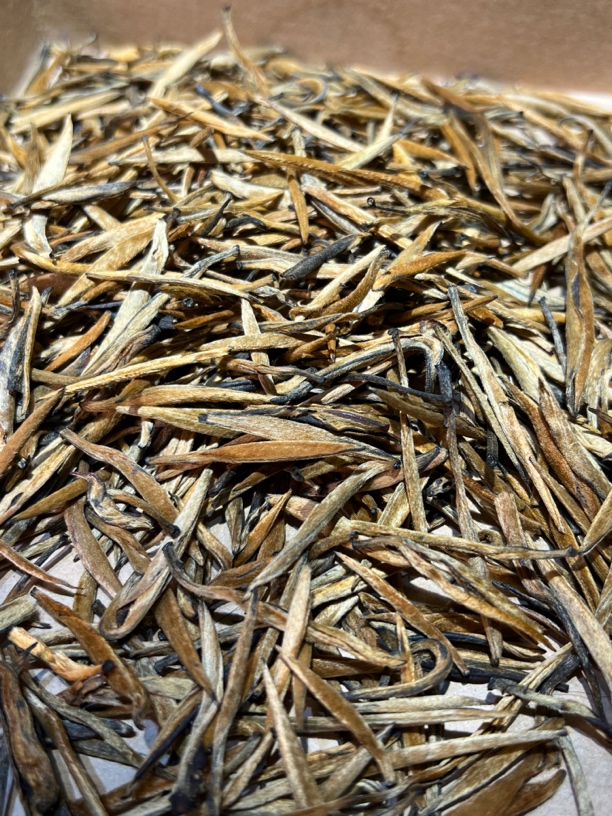 云南凤庆红茶滇红大金针250g