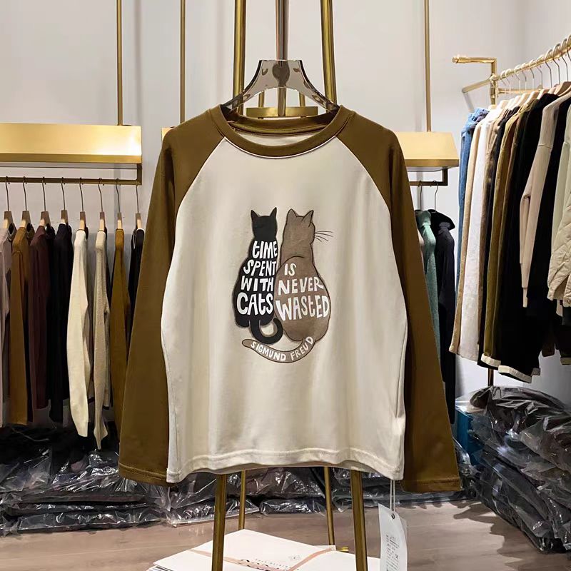 2024款插肩袖拼接印花猫咪