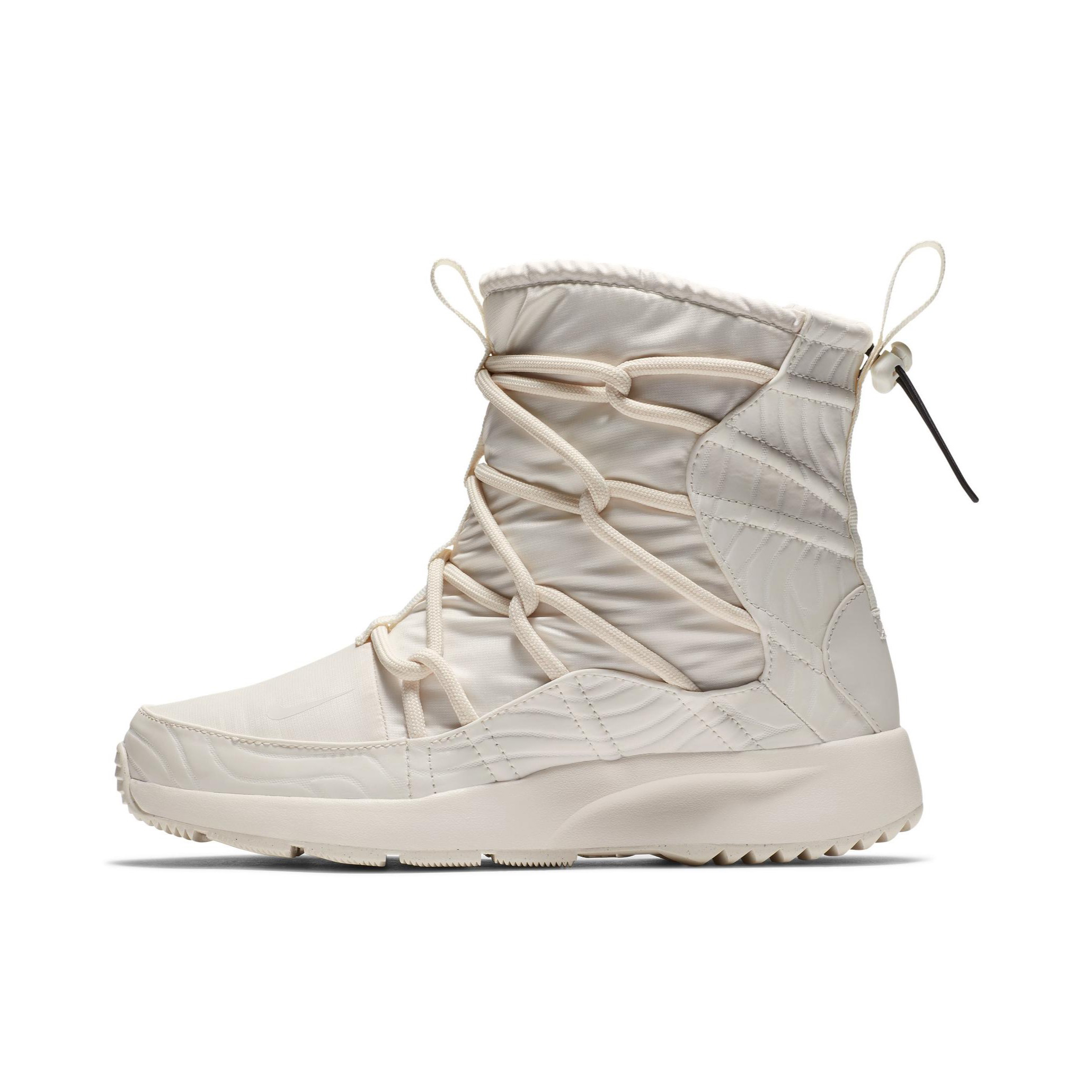 Nike Tanjun 舒适轻便 加绒防泼水户外雪地靴 AO0355-003