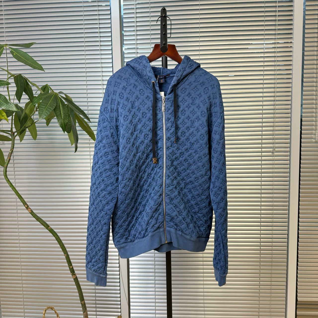99新 LouisVuitton/路易威登 LV满印帽衫 S码 CL01324