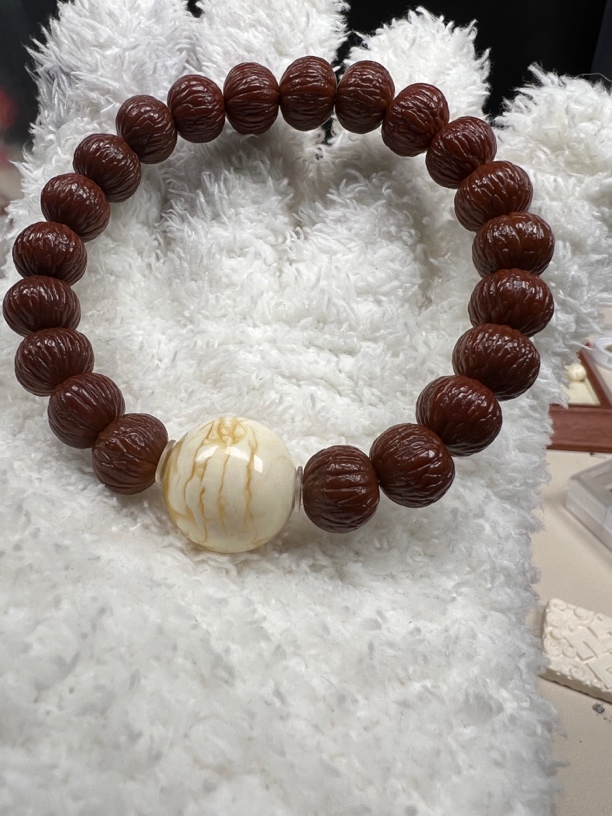 猴头原皮911手串