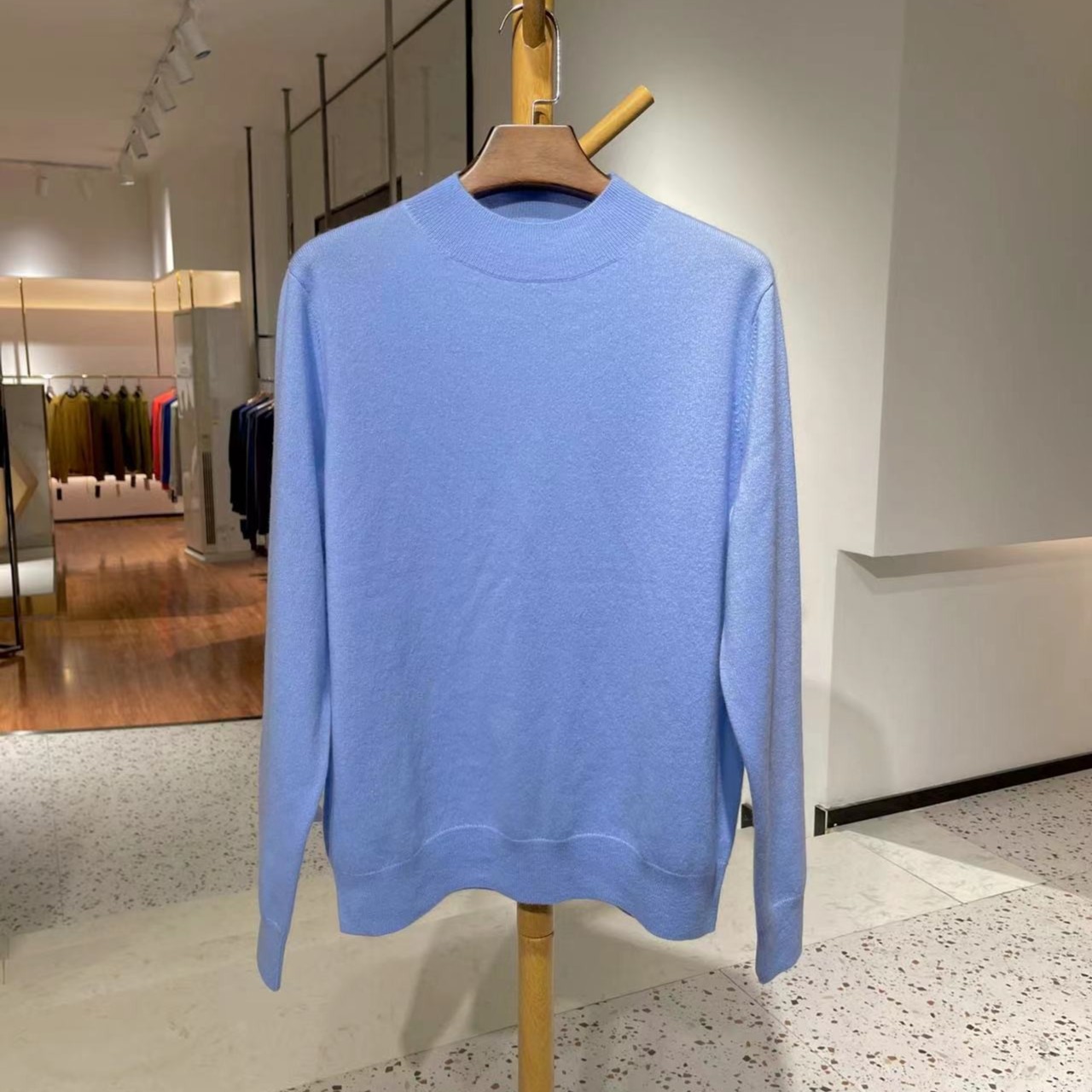 saraphillips阿拉善纯山羊羊羔绒白中白36支套头衫