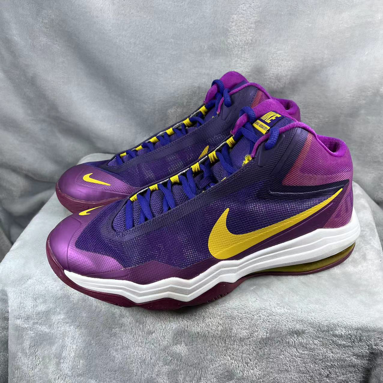 44码 9成新 NIKE ZOOM FIRE XDR 耐克气垫篮球鞋