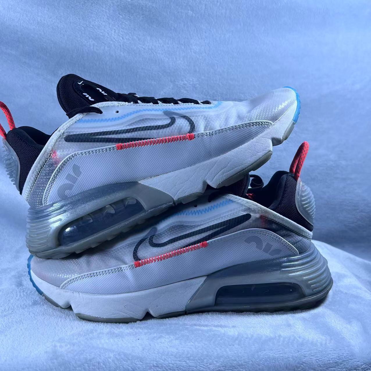 42码 NK Air Max2090 气垫运动鞋 9新 公价999
