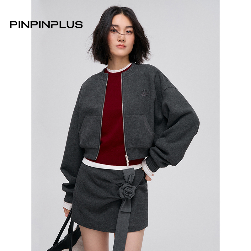 PINPINPLUS丨「上东女孩」运动风宽松短款绵羊毛夹克套装8C71071KP