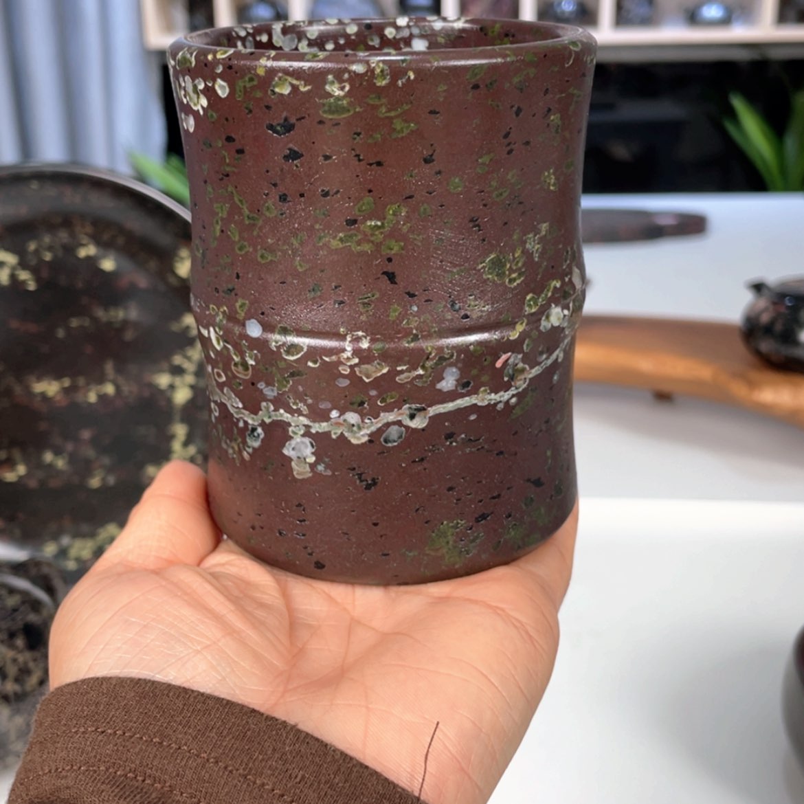 【闪购商品】瓷安山玉笔筒