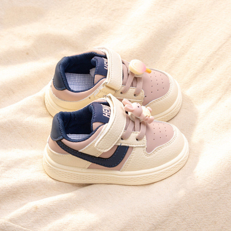 巴拉2024新款宝宝运动鞋女小童鞋子一岁婴儿学步鞋软底春秋季女童
