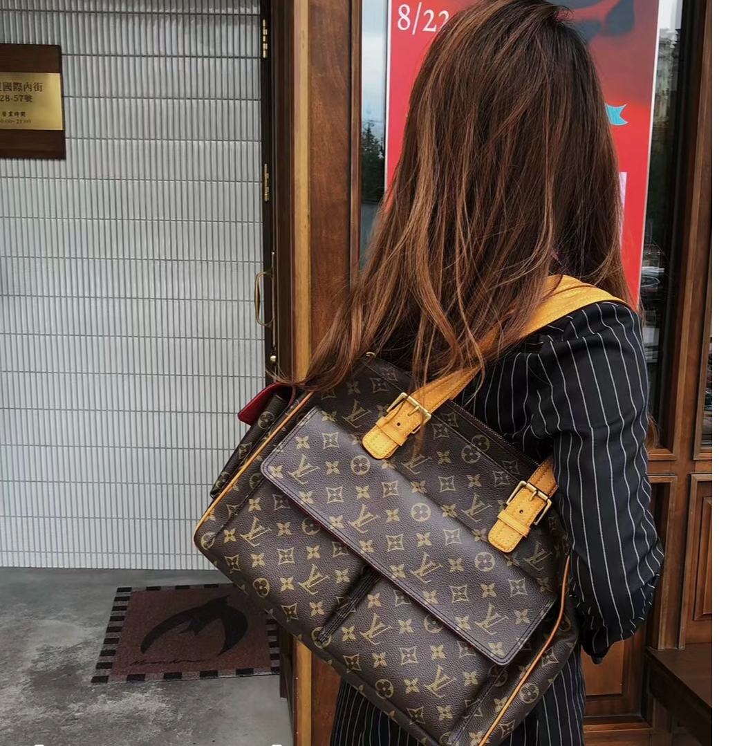 修复品LouisVuitton/路易威登 骆驼包换新植鞣革