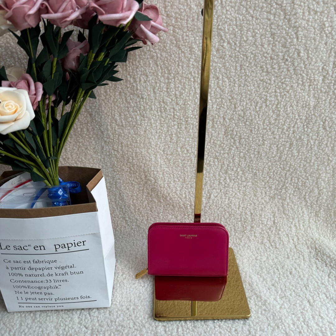 95新 Saint Laurent Paris 箱包/单肩包 圣罗兰粉色卡包sy