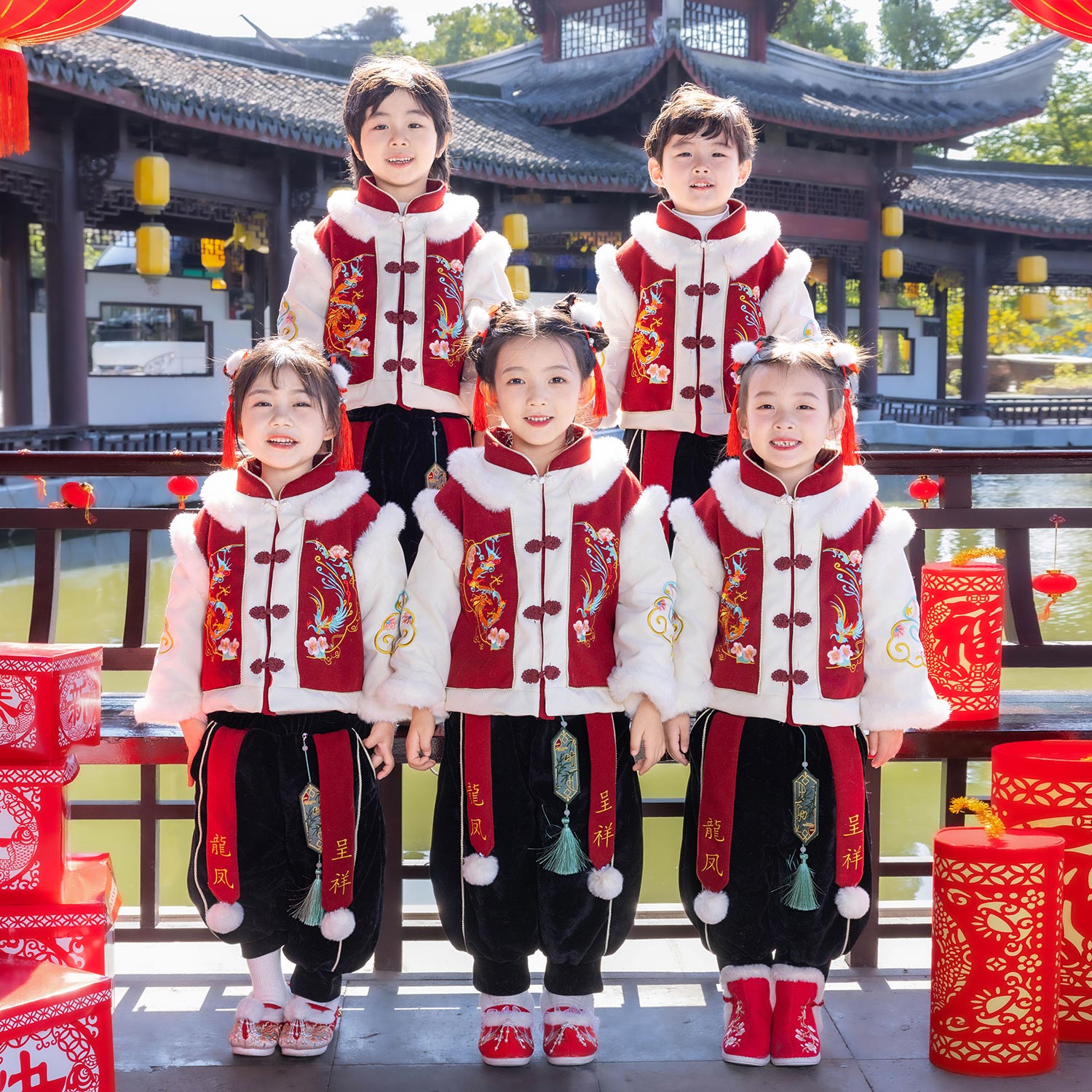 新年拜年服男女童唐装加绒加厚国潮套装秋冬季元旦儿童喜庆演出服