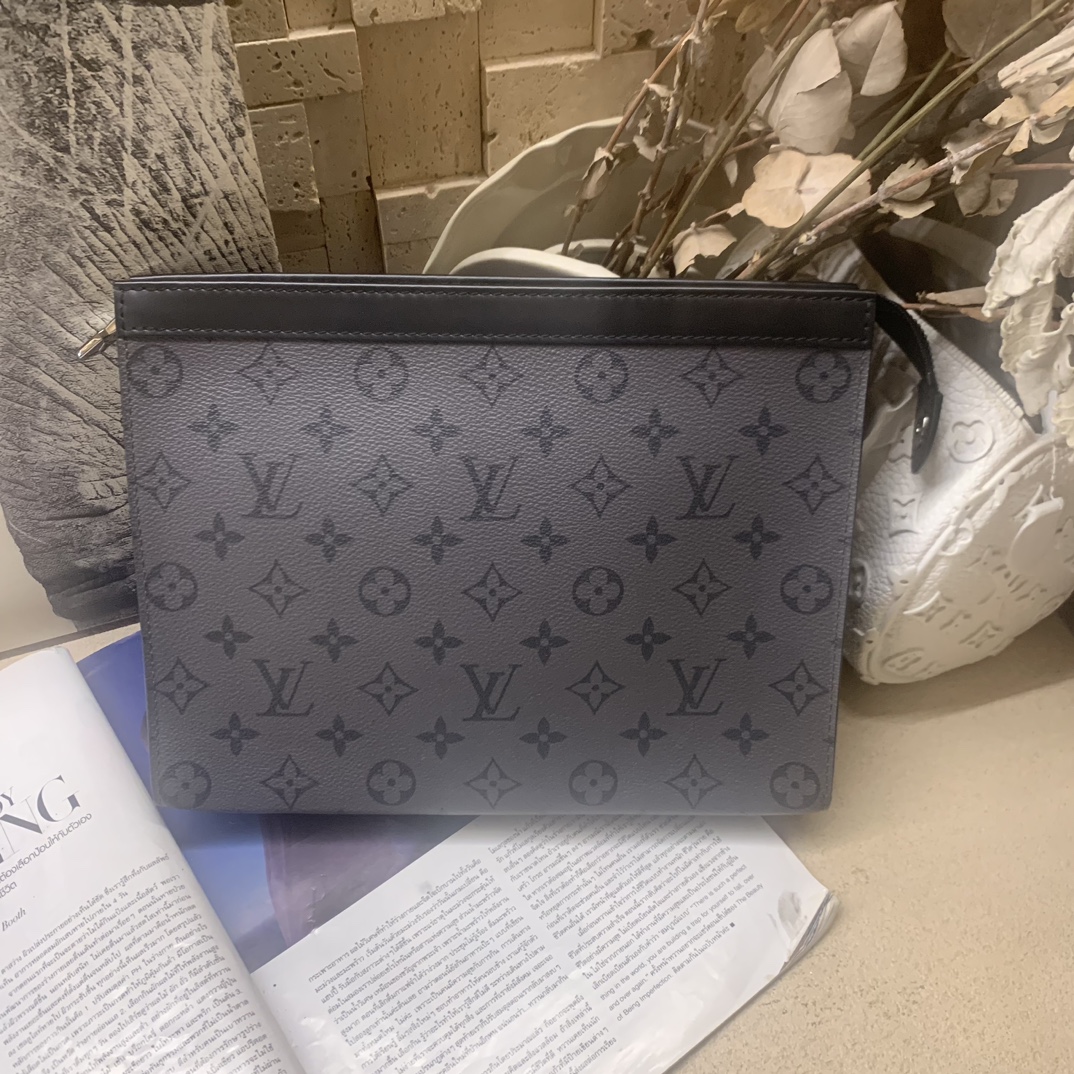 95新 LouisVuitton/路易威登 灰色老花洗漱21编码