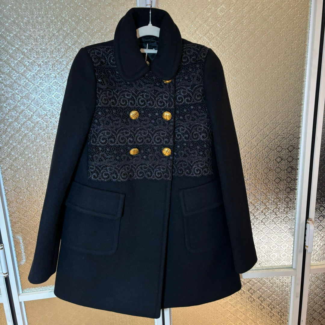 99新 MIU MIU/缪缪 miumiu 缪缪黑色大衣40码