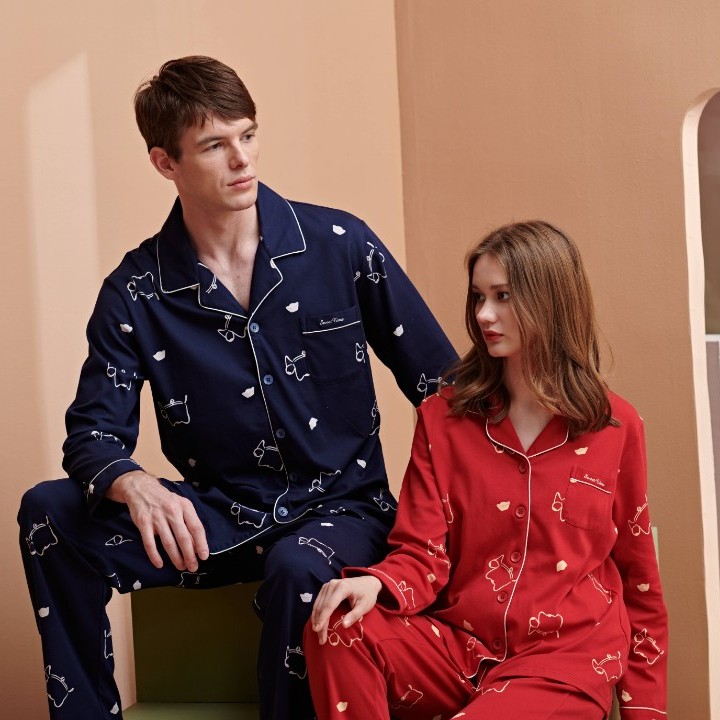 姬玛秋款长袖针织翻领招财猫印花女装睡衣213185