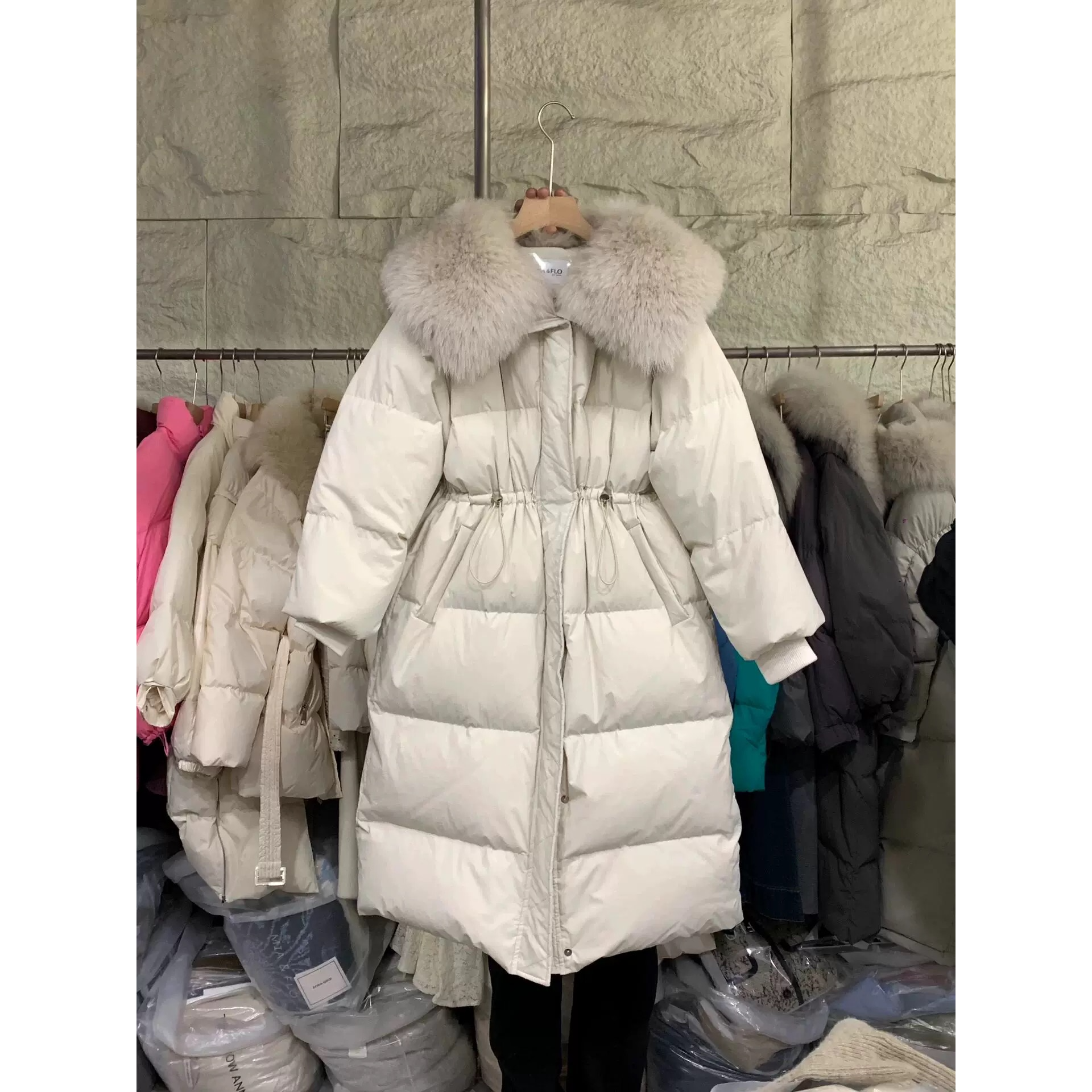 东大门 这冬天不冷了 狐狸毛羽绒服女中长款收款显瘦加厚外套女