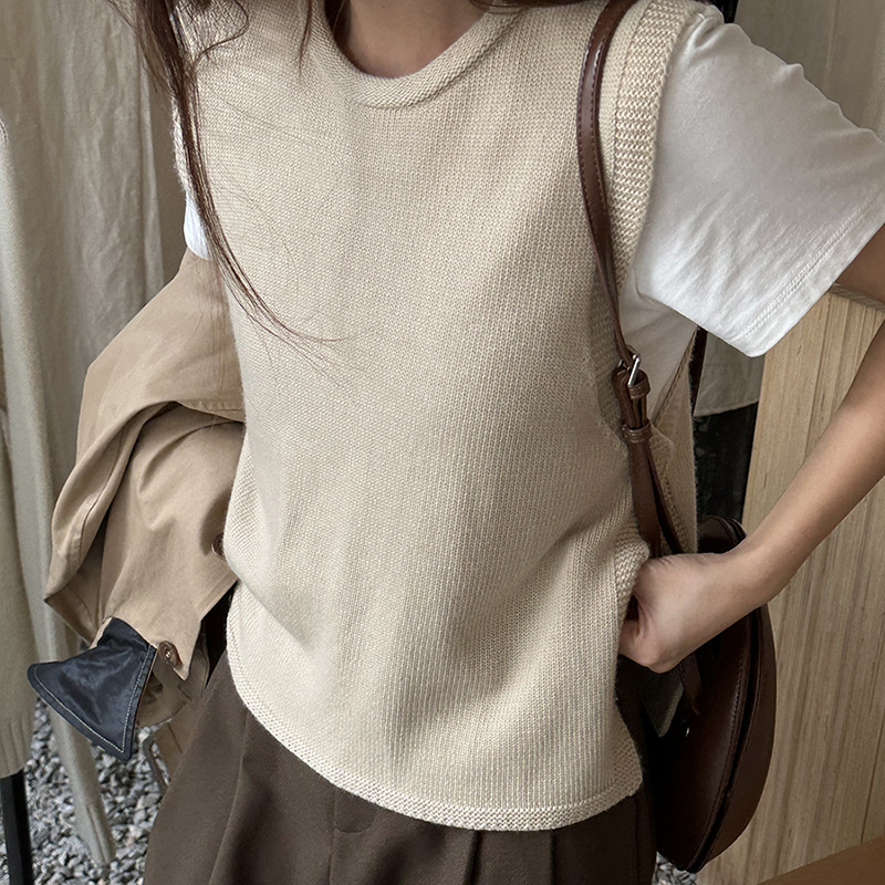 经典时髦下开叉针织马甲女2023秋新款慵懒宽松叠穿上衣无袖纯色