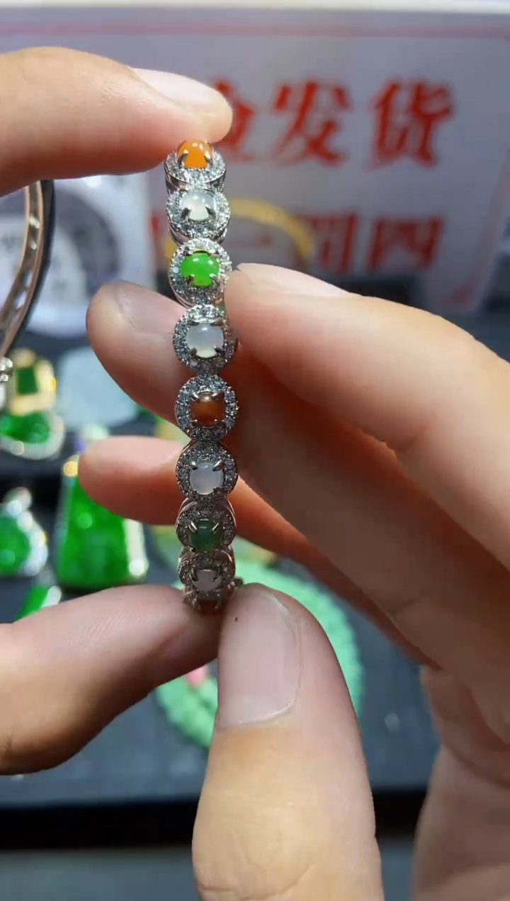 【闪购商品】翡翠挂件合金0680146287