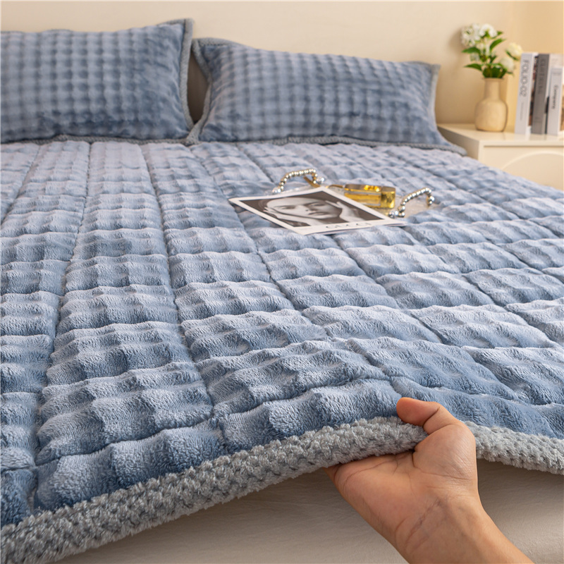 学生床褥子秋冬季加厚床上牛奶绒防滑床垫单双人床盖