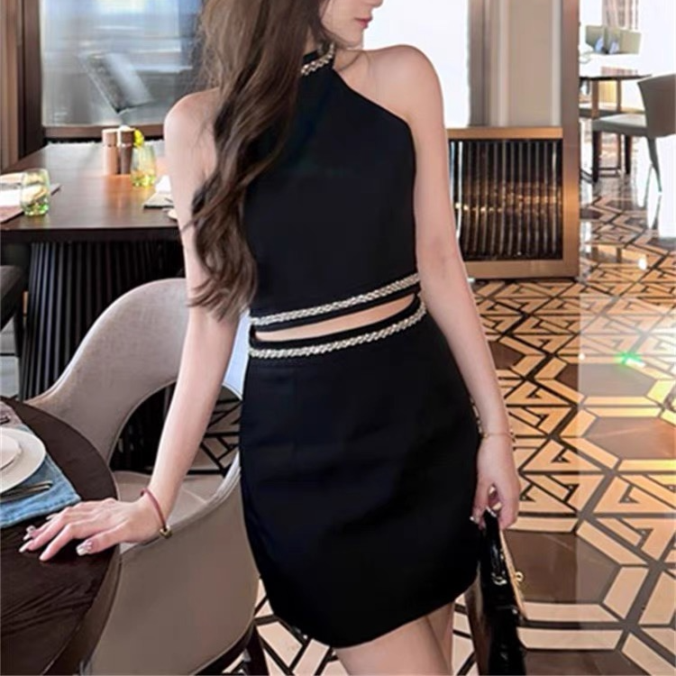 2025夏季新款法式时尚连衣裙复合链接 01—32号性感吊带连衣裙