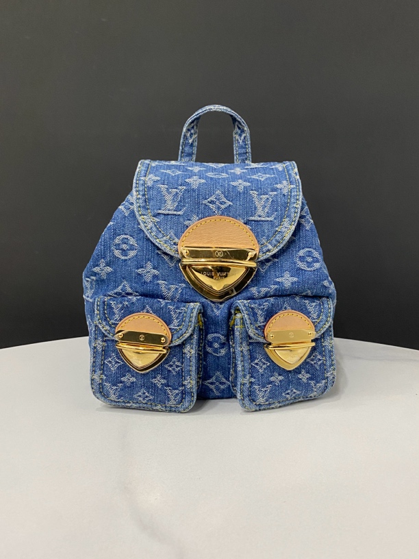 99新 LouisVuitton/路易威登 牛仔双肩包18cm/JJ04110104