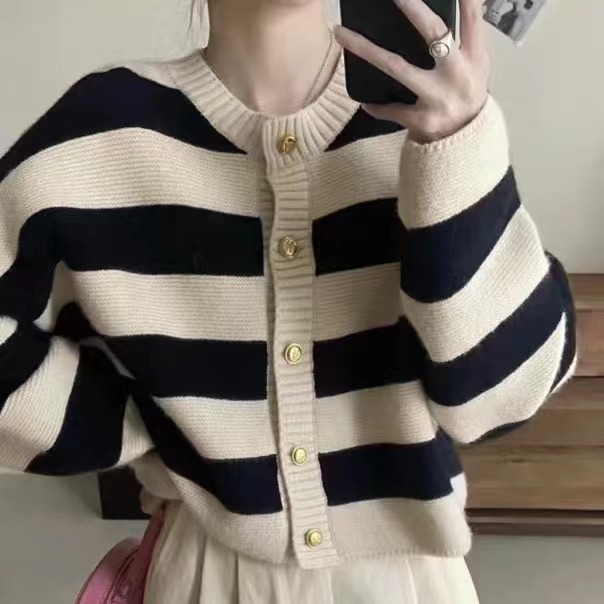 女装针织衫冬季小香风