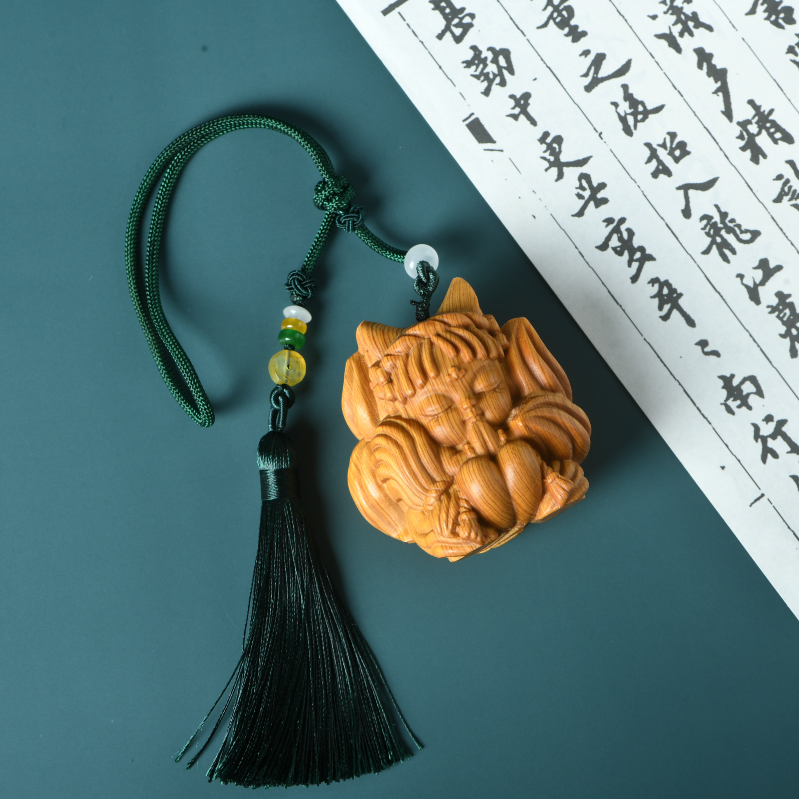 崖柏陈化料精雕新款凤九手把件