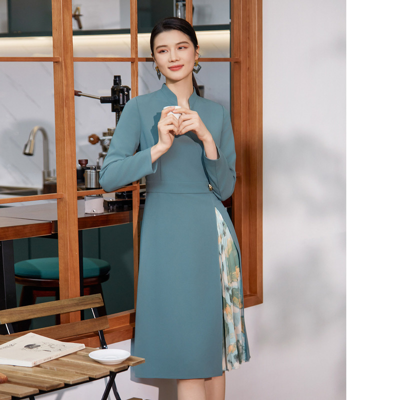 【晨粉专享价】【新中式】粉蓝衣橱东方感压褶拼接连衣裙2024春装新款