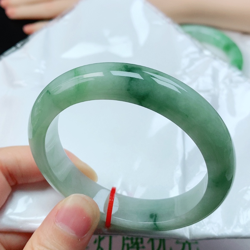 【闪购商品】翡翠手镯未镶嵌