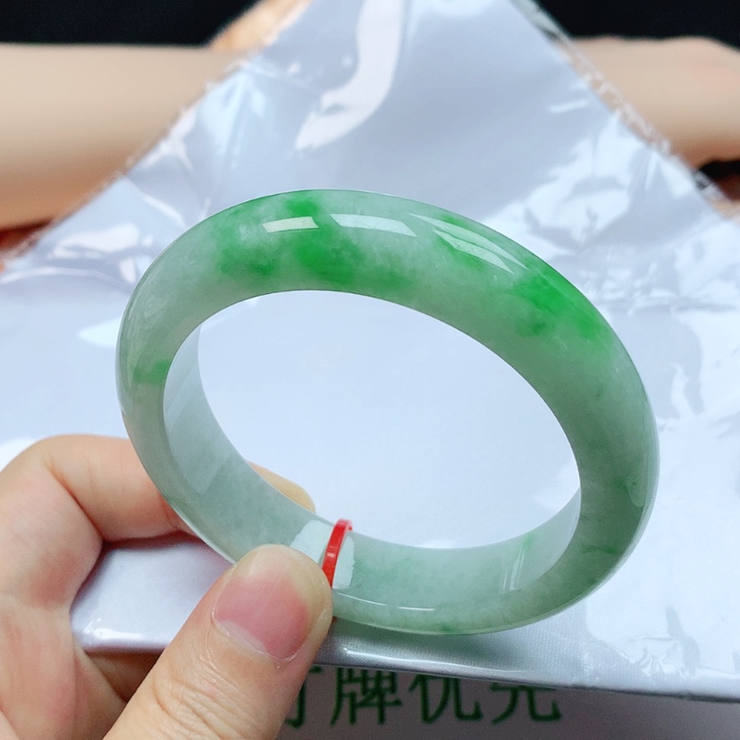 【闪购商品】翡翠手镯未镶嵌