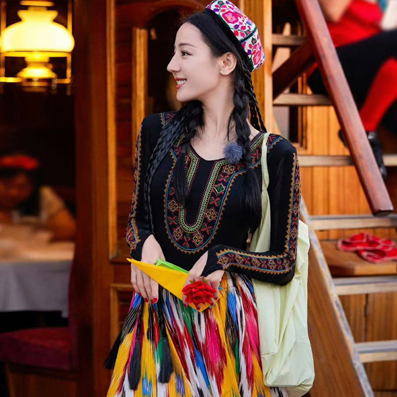 新疆舞迪丽热巴同款长款舞蹈服演出练功服维族复古服装新疆舞上衣