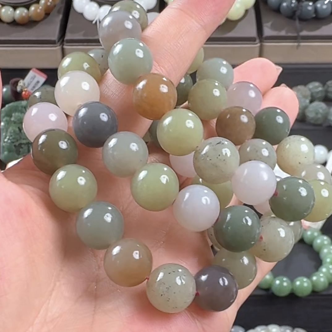 和田玉彩虹多宝卡12圆珠16颗