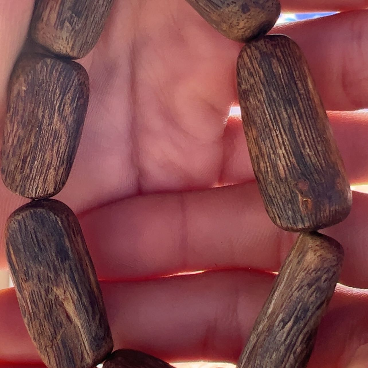 【闪购商品】沉香手串树心油单圈随形17g+