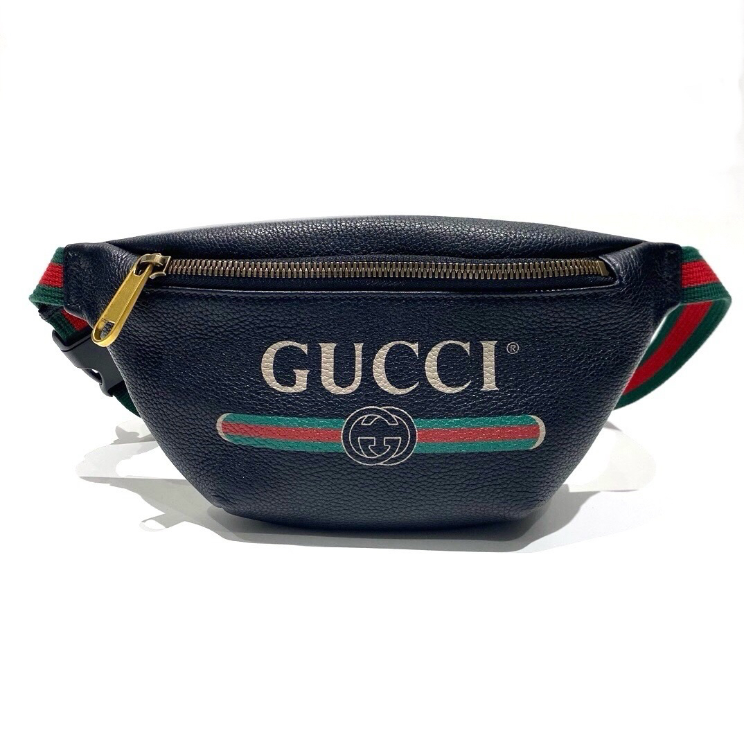 95新 GUCCI/古驰 98新 黑色全皮小号胸包 尺寸26/14