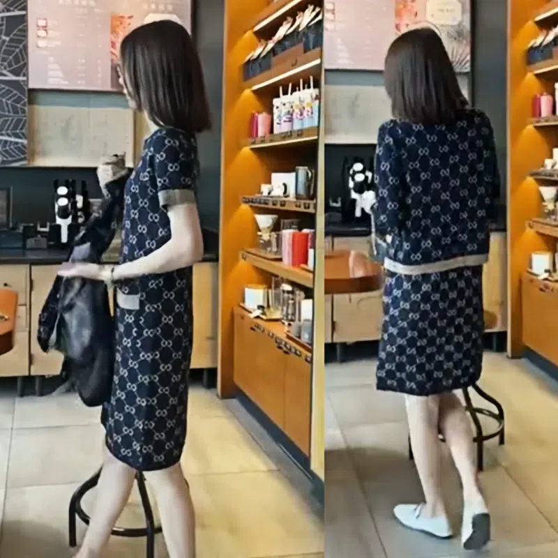 春秋韩版薄款印花长袖纽扣开衫短袖直筒宽松连衣裙时尚洋气两件套