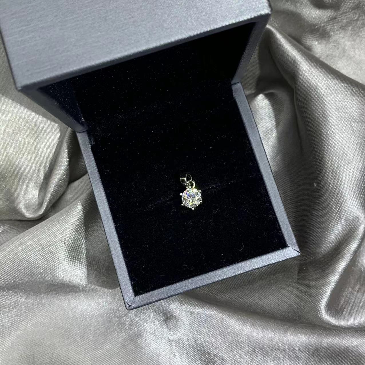  粉丝专享 【 南非】经典六爪吊坠1.CT【L】