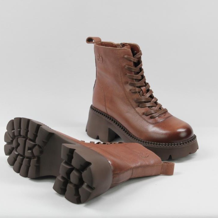 【彦希衣橱私塾】欧美风机车骑士靴