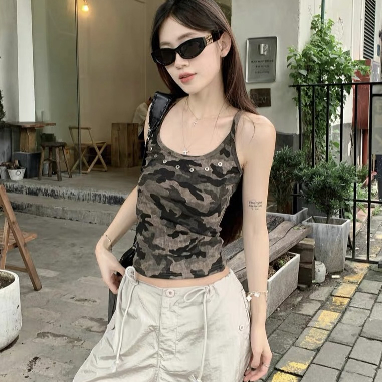 美式复古迷彩设计感金属孔性感小吊带背心女拽酷修身显瘦短款上衣