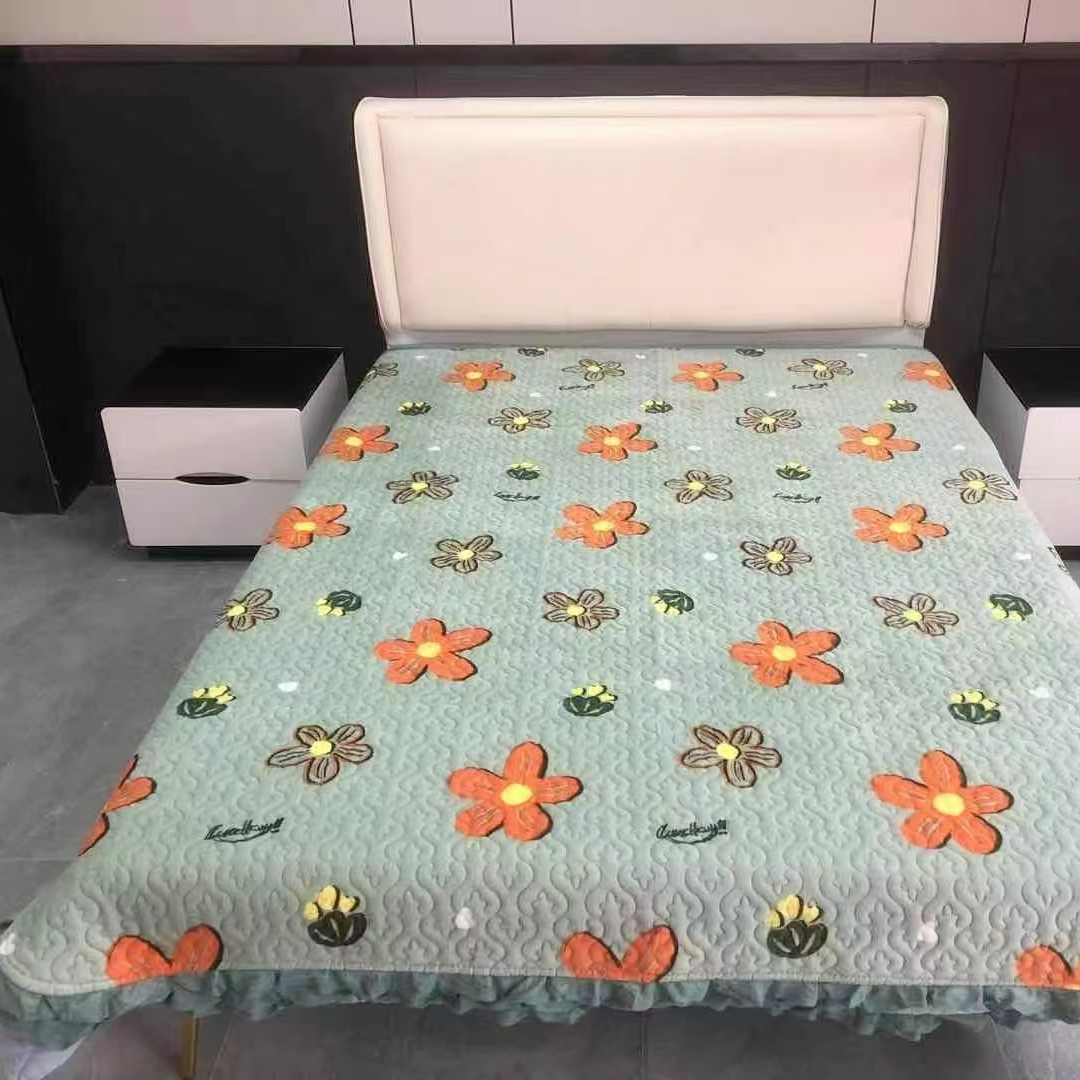 牛奶绒床盖夹棉透气可机洗