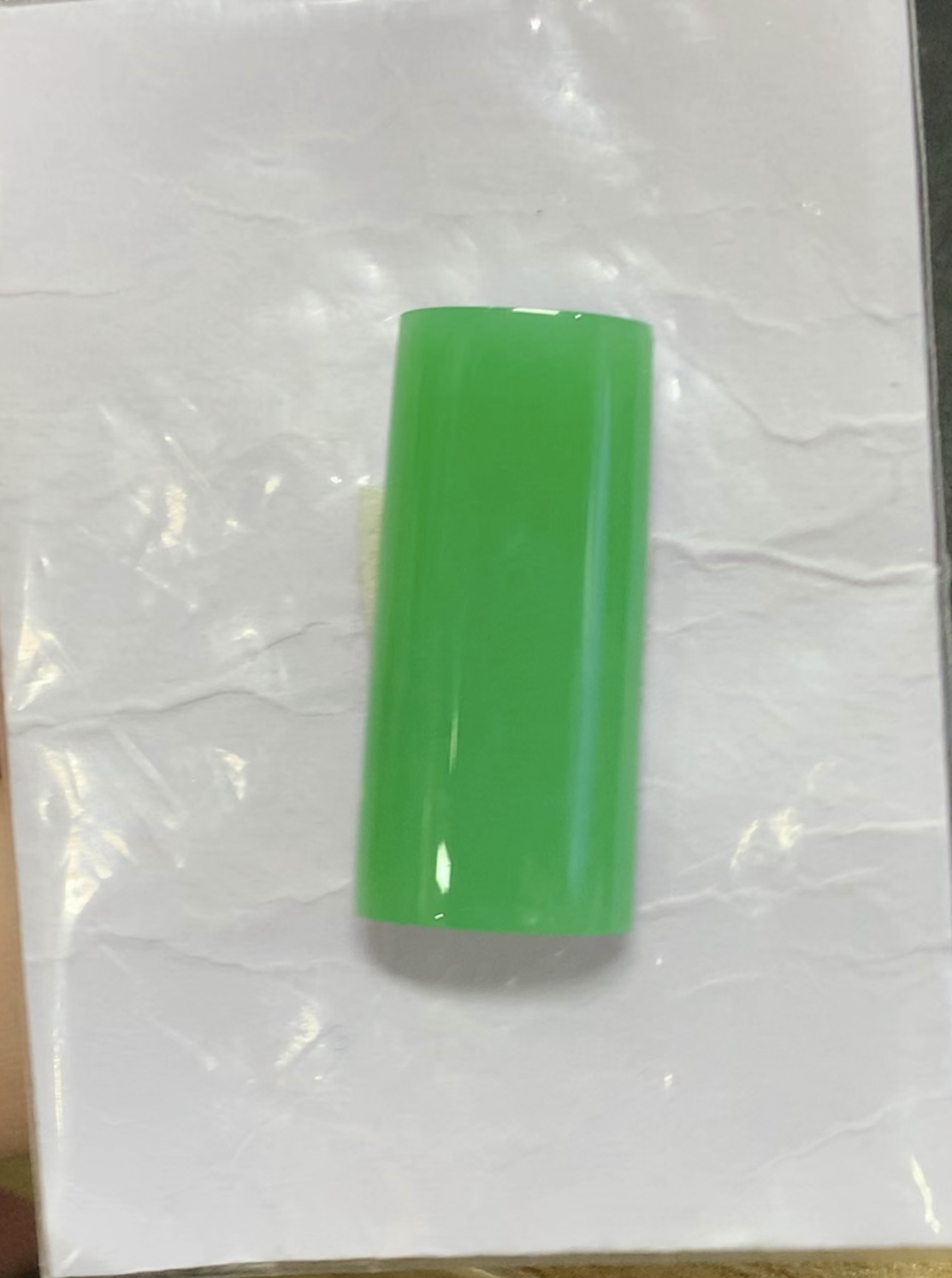 天然a货缅甸翡翠，冰阳绿无事柱吊坠，完美无纹裂满色满绿绿色阳绿