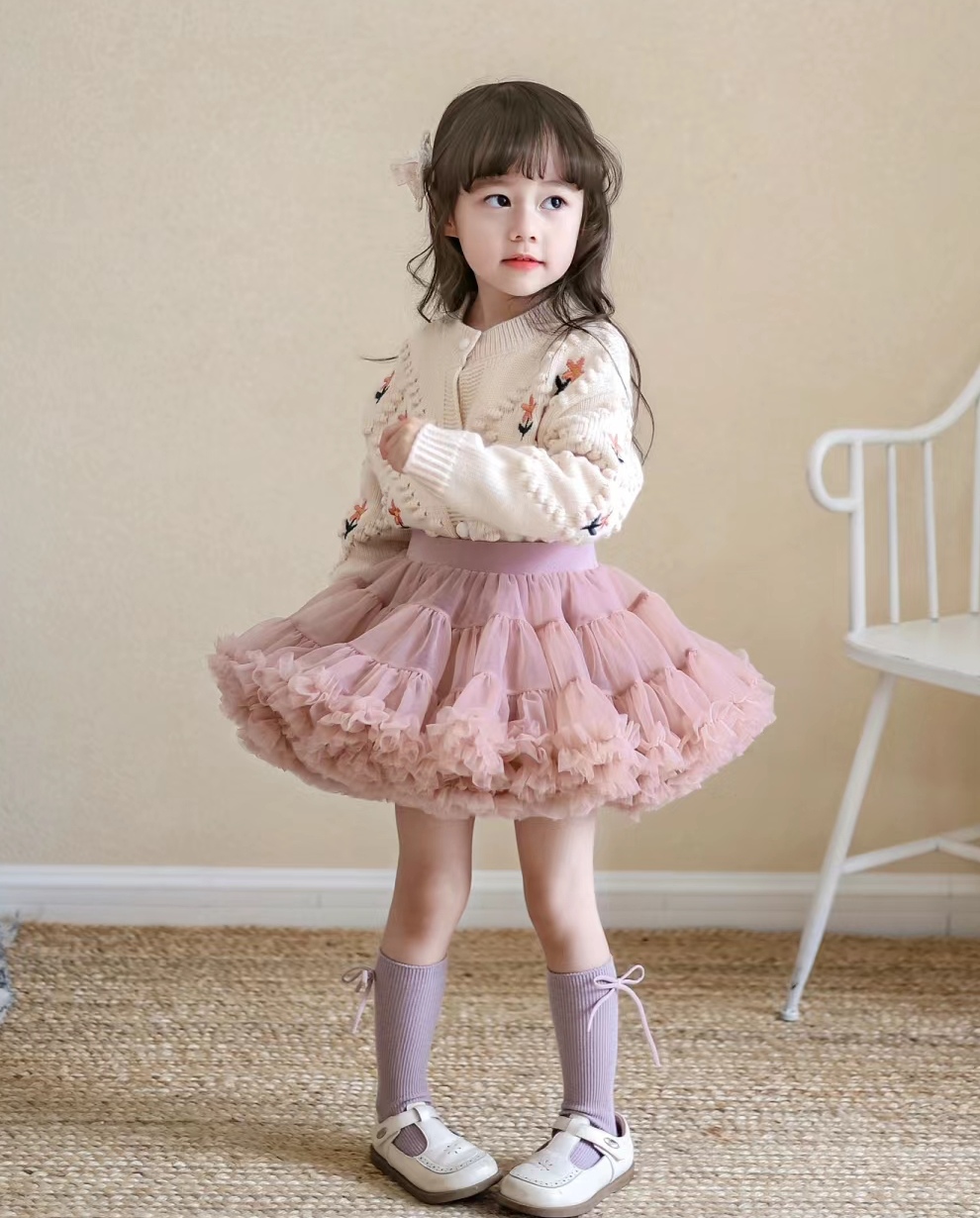 跳跳家童品 品质童装可爱时尚百搭儿童套装