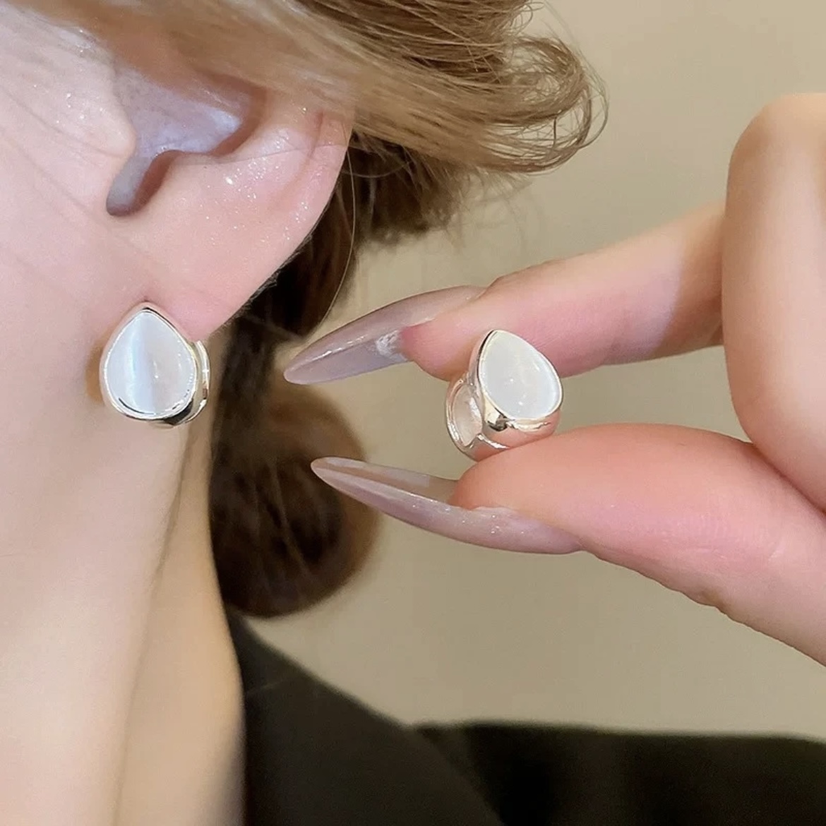 铜合金耳饰 简约双面水滴耳扣百搭小巧通勤复古温柔耳饰E2152