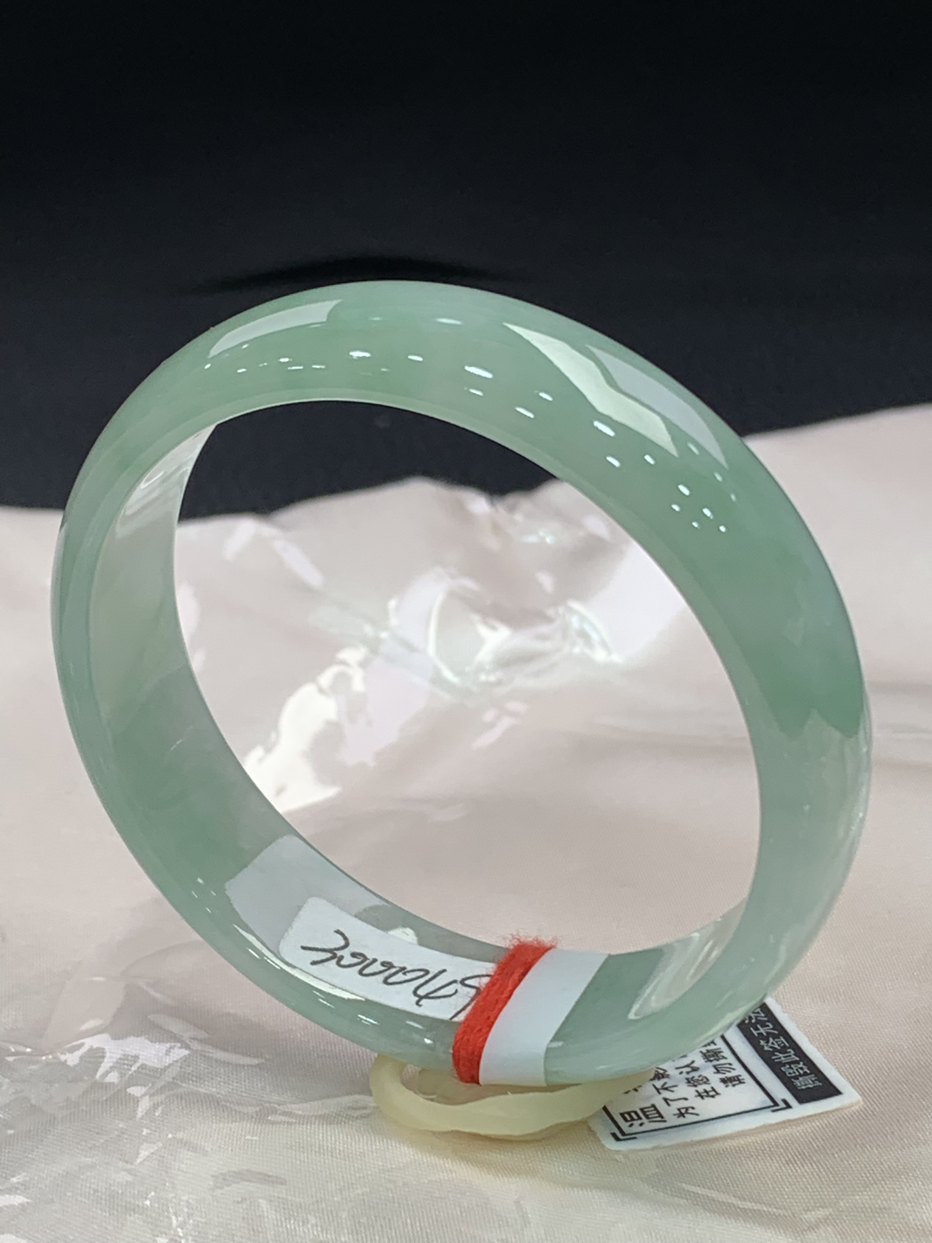 天然缅甸A货翡翠手镯，正圈52圈口