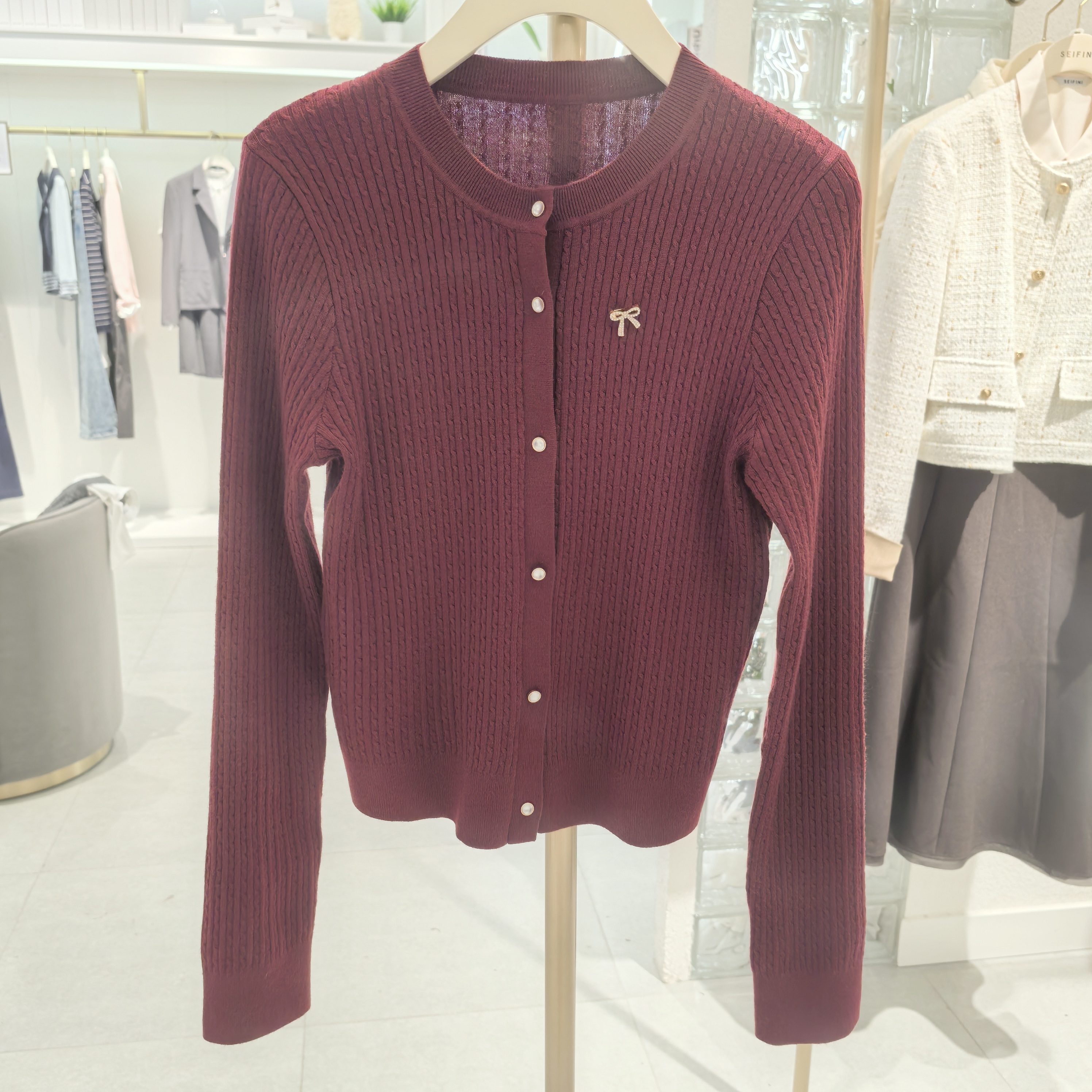 商场同款影诗凡黎书24冬新款百搭显瘦圆领红色针织开衫