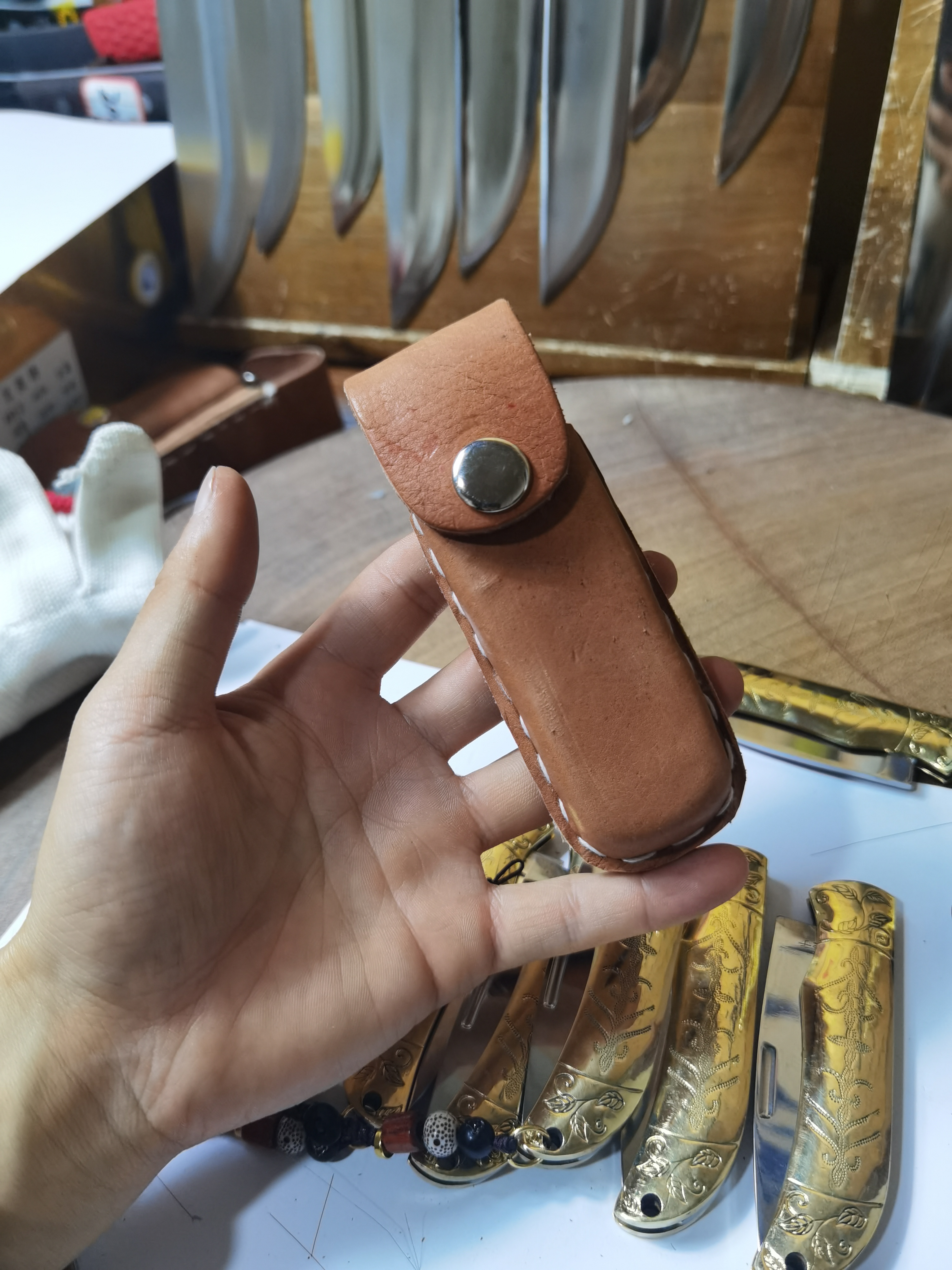 手工缝制头层牛皮刀套